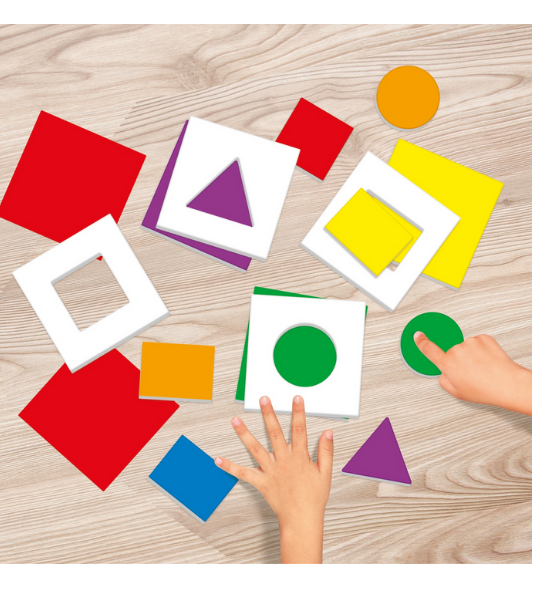 Clementoni – Montessori Formes & Couleurs : Jeu d’Éveil Géométrique et Chromatique