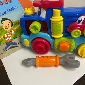 LITTLE LEARNER- activity talking truck